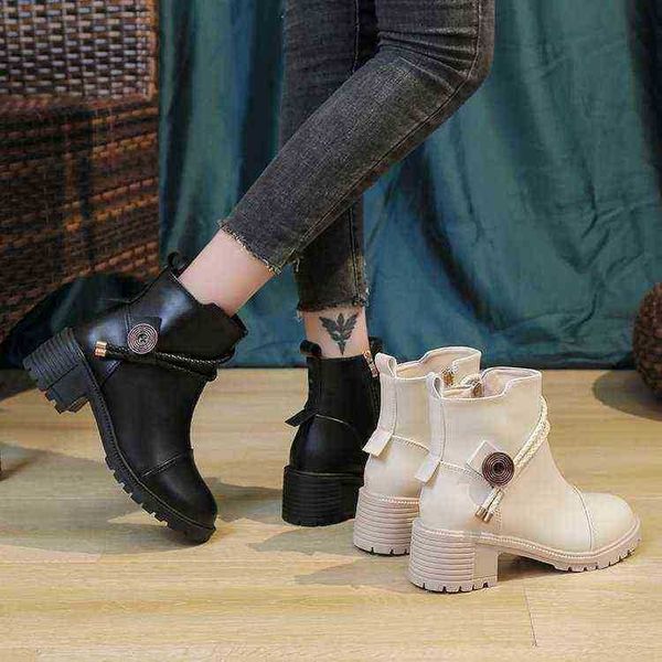 women boot in short boots autumn and winter 2022 new thick heel martin round hea, Black
women boot in short boots autumn and winter 2022 new thick heel martin round hea, Black
