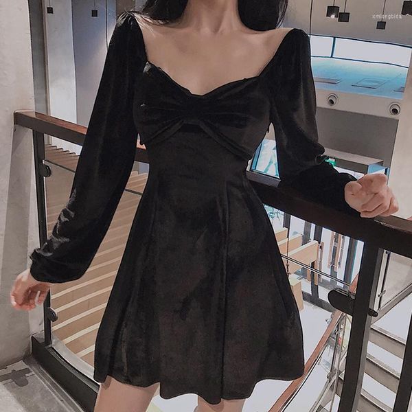 casual dresses 2022 temperament women's clothing bow empire square collar solid a-line vintage style spring mini-dress red ins, Black;gray
casual dresses 2022 temperament women's clothing bow empire square collar solid a-line vintage style spring mini-dress red ins, Black;gray