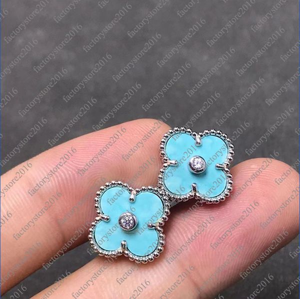 2022 christmas limited edition clover designer stud earrings 18k gold light blue mother pearl shell 4 leaf elegant womens choker necklace br, Golden;silver
2022 christmas limited edition clover designer stud earrings 18k gold light blue mother pearl shell 4 leaf elegant womens choker necklace br, Golden;silver