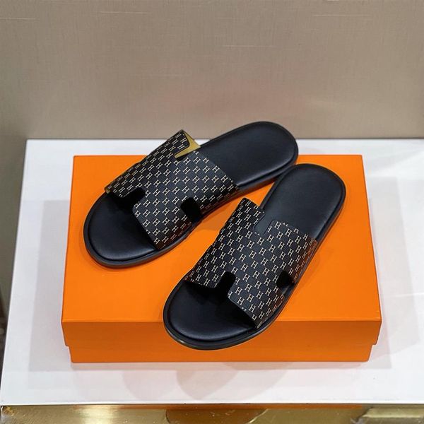 summer men slippers made flat hollow sandals designer luxury brand classic with box size39-45312q, Black
summer men slippers made flat hollow sandals designer luxury brand classic with box size39-45312q, Black