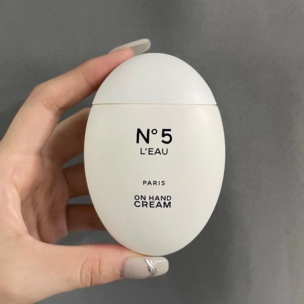 Image of DHL delivery brand N5 hand cream 50ml LA CREME MAIN black egg & white egg hands cream skin care