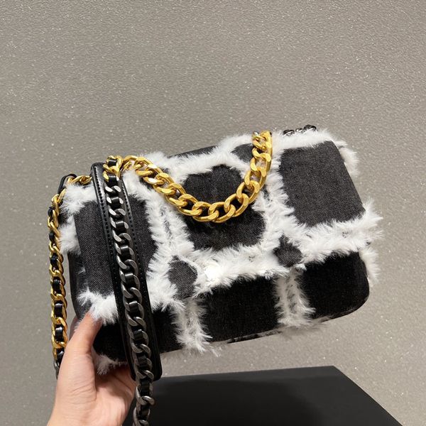 womens f/w 19 denim fluffy designer bags black blue large capacity handbags quilted gold chain handle totes two-tone hardware strap shoulder
womens f/w 19 denim fluffy designer bags black blue large capacity handbags quilted gold chain handle totes two-tone hardware strap shoulder