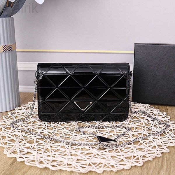 crossbody bag chain bags women crossbody handbag flap wallet adjustable shoulder strap bright leather interior zipper pocket purse
crossbody bag chain bags women crossbody handbag flap wallet adjustable shoulder strap bright leather interior zipper pocket purse