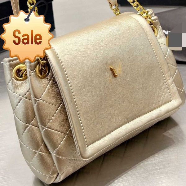 luxury designer shoulder bag crossbody bags tote 2023 new high-end clamshell fashion oblique height appearance level exquisite bags factory
luxury designer shoulder bag crossbody bags tote 2023 new high-end clamshell fashion oblique height appearance level exquisite bags factory