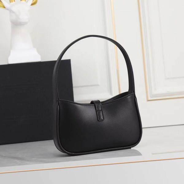 luxurys designers black women shoulder bag ophidia totes horsebit fashion marmont genuine leather crossbody handbag purses backpack axillary
luxurys designers black women shoulder bag ophidia totes horsebit fashion marmont genuine leather crossbody handbag purses backpack axillary