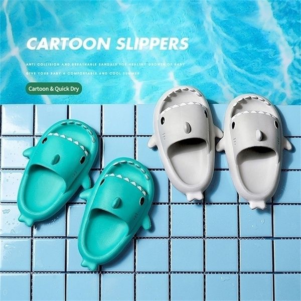 children' slippers shark shape boys and girls household slippers nonslip soft bottom sandals cartoon bath beach shoes 220526, Black;grey
children' slippers shark shape boys and girls household slippers nonslip soft bottom sandals cartoon bath beach shoes 220526, Black;grey