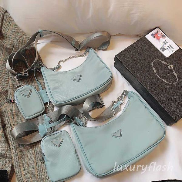 hobo bags black brand purses nylon luxurys triangle designers wallet fashion women crossbody bag europe and america 2022 ladies
hobo bags black brand purses nylon luxurys triangle designers wallet fashion women crossbody bag europe and america 2022 ladies