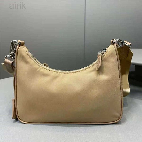 a designer p's nylon hobo canvas crossbody bag 1bh204 messenger handbag shoulder bag for women vintage bags zipper fashion chest
a designer p's nylon hobo canvas crossbody bag 1bh204 messenger handbag shoulder bag for women vintage bags zipper fashion chest