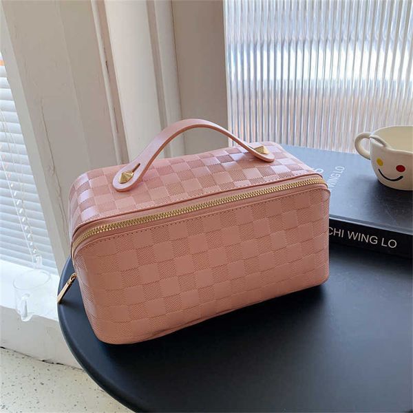 trend cosmetic bags cases korean version portable cosmetic bag for women large capacity fashion advanced sense portable travel cosmetics sto
trend cosmetic bags cases korean version portable cosmetic bag for women large capacity fashion advanced sense portable travel cosmetics sto