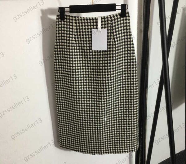 luxury womens skirt plover tweed high waist skirts invisible zipper design hem slit straight slim short skirt fashion designer women clothin, Black
luxury womens skirt plover tweed high waist skirts invisible zipper design hem slit straight slim short skirt fashion designer women clothin, Black
