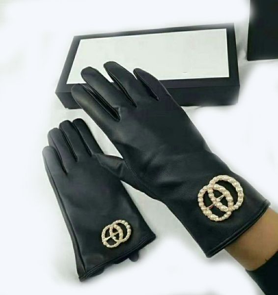 brand gloves men' and women' sheepskin gloves luxury touch screen winter thickened thermal sheepskin five fingers gloves, Blue;gray
brand gloves men' and women' sheepskin gloves luxury touch screen winter thickened thermal sheepskin five fingers gloves, Blue;gray