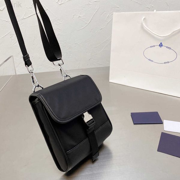 messenger bag men purse fashion classic black lightweight adjustable strap water resistant mens work office crossbody school satchel bags
messenger bag men purse fashion classic black lightweight adjustable strap water resistant mens work office crossbody school satchel bags