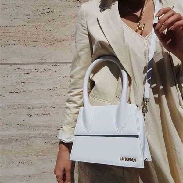 handbags jacquembags crossbody bag the of 2022 spring french minority design portable single shoulder messenger lear large bag girl
handbags jacquembags crossbody bag the of 2022 spring french minority design portable single shoulder messenger lear large bag girl