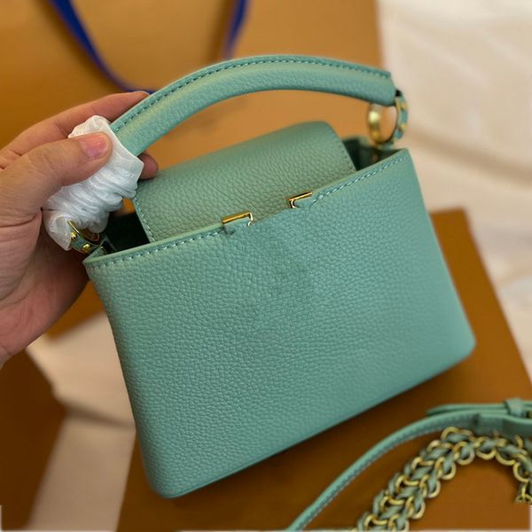 handbags crossbody women shoulder bags genuine leather chains lady handbag purse mini flip wallet litchi grain fashion letter removable stra
handbags crossbody women shoulder bags genuine leather chains lady handbag purse mini flip wallet litchi grain fashion letter removable stra