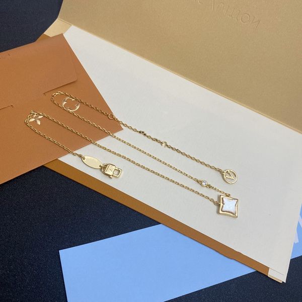 with box designers necklace 18k gold plated stainless steel necklaces choker chain letter pendant fashion womens wedding jewelry accessories, Silver
with box designers necklace 18k gold plated stainless steel necklaces choker chain letter pendant fashion womens wedding jewelry accessories, Silver