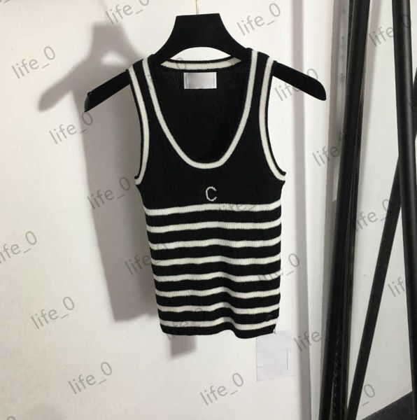 womens sweater designer cardigan contrast color stripe vest v-neck sleeveless vented knitwear cardigans fashion women sweaters 1970, White;black
womens sweater designer cardigan contrast color stripe vest v-neck sleeveless vented knitwear cardigans fashion women sweaters 1970, White;black