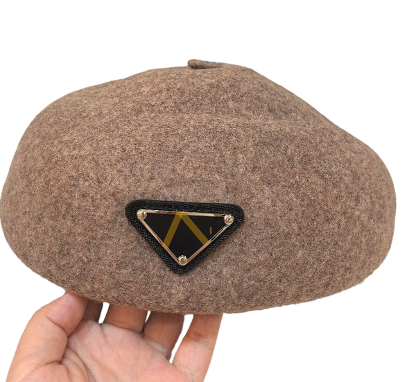 Hot Bucket Hat Desi…