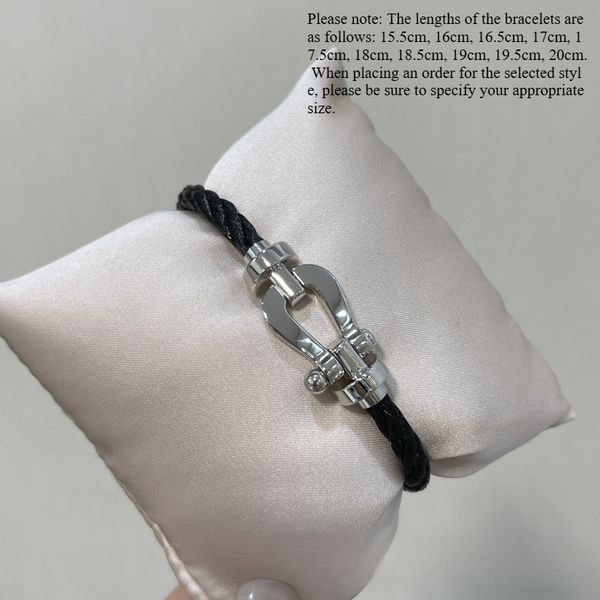 Designer High-quality Horseshoe Clasp Bracelet Horseshoe Clasp Diamond-set Bracelet Suitable for Both Men and Women Jewelry Set Gift for Couples
Designer High-quality Horseshoe Clasp Bracelet Horseshoe Clasp Diamond-set Bracelet Suitable for Both Men and Women Jewelry Set Gift for Couples