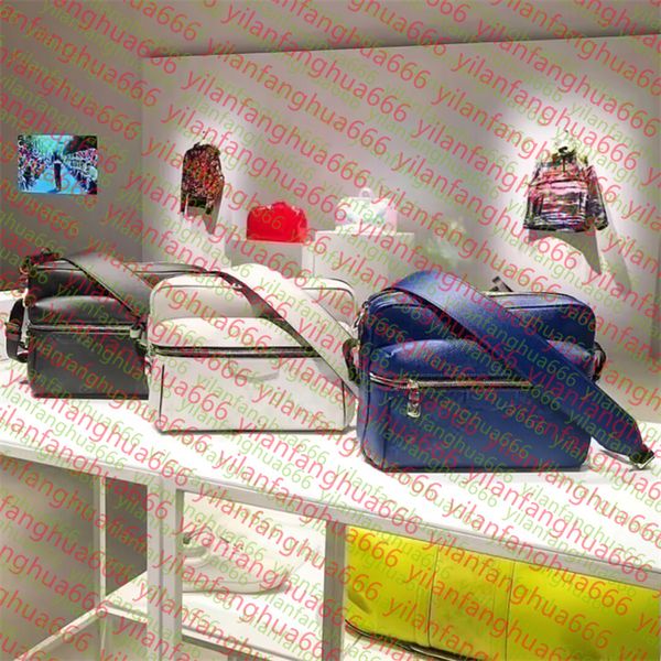 fashion trio outdoor Designer Fastline Messenger Men's Shoulder bag Brand Leather Purse Man Handbag Fashion Classic crossbody black shoulder, Light green
fashion trio outdoor Designer Fastline Messenger Men's Shoulder bag Brand Leather Purse Man Handbag Fashion Classic crossbody black shoulder, Light green