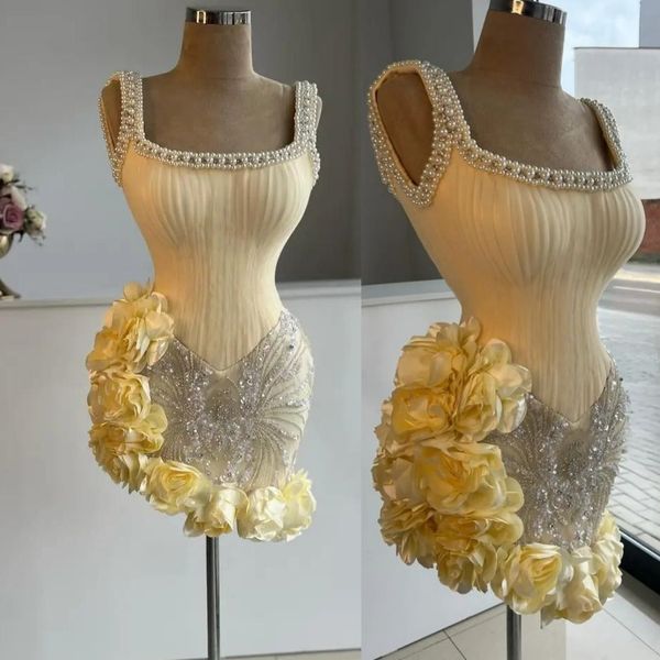 Chic Sheath Cream C…