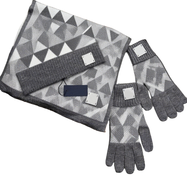 Designer Scarf Bean…