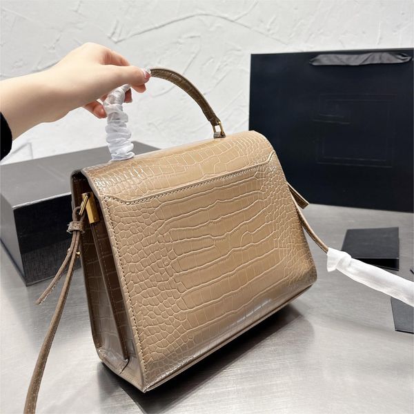 brown leather designer backpack sac, Split
brown leather designer backpack sac, Split