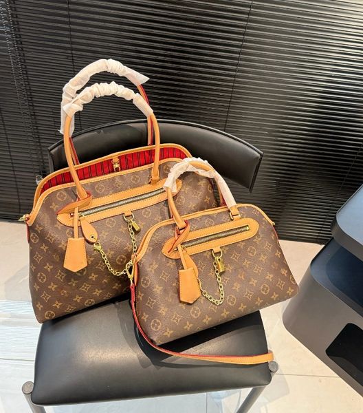 Designer bags luxury bags tote bags high-quality handbags large capacity travel bags beach bags shopping bags fashionable and practical for commuting., #2 32*22cm
Designer bags luxury bags tote bags high-quality handbags large capacity travel bags beach bags shopping bags fashionable and practical for commuting., #2 32*22cm