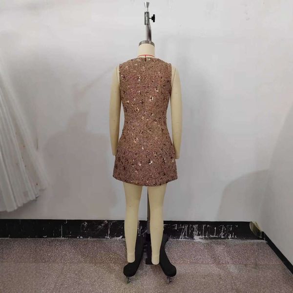 2026 women's new French elegant slim fit sleeveless beaded style tight W28 fitting dress