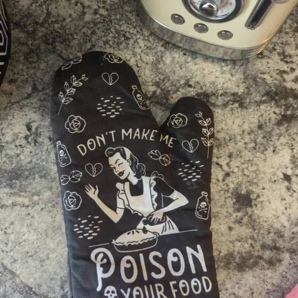 Don't Make Me Poison Your Food Soft Oven Mitt Set for Housewarming Pot Gift Room Decoration Halloween Party Supplies ddmythur