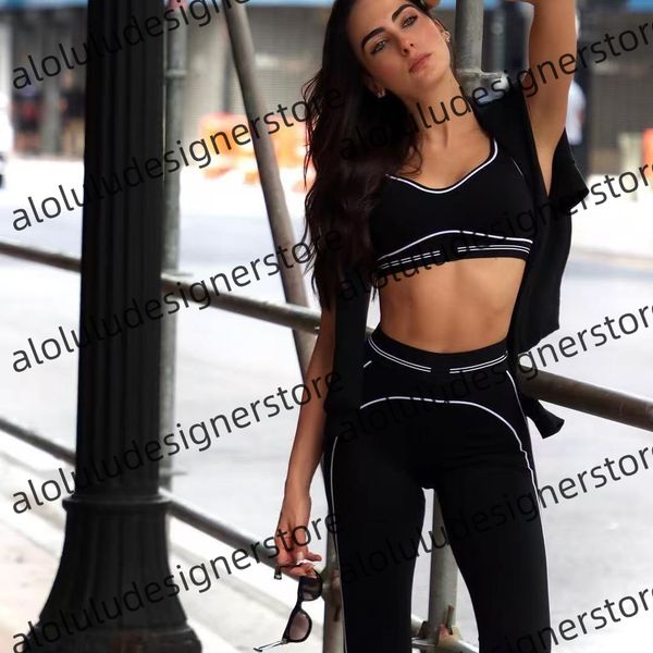 Quality Women Yoga Suits And bra Sets Sports Heart Throb Legging Shorts White-Striped Workout Quick-Drying women clothes bra Sets 5146, Socks-all are one size
Quality Women Yoga Suits And bra Sets Sports Heart Throb Legging Shorts White-Striped Workout Quick-Drying women clothes bra Sets 5146, Socks-all are one size
