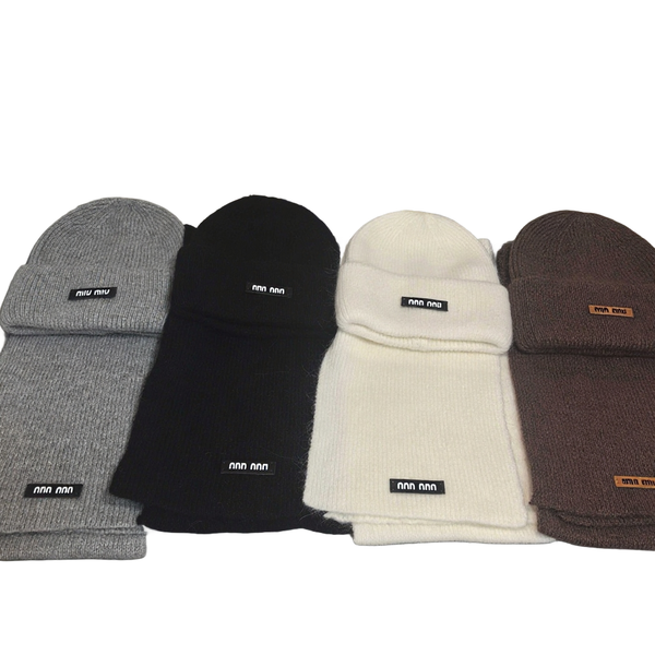 Brown Scarf With Be…