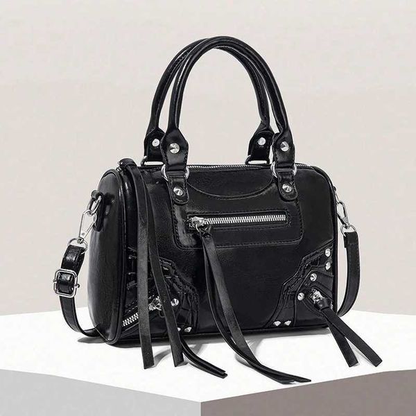 Fashionable Y2K womens handbag simple solid color womens crossbody bag daily multifunctional bag L250926