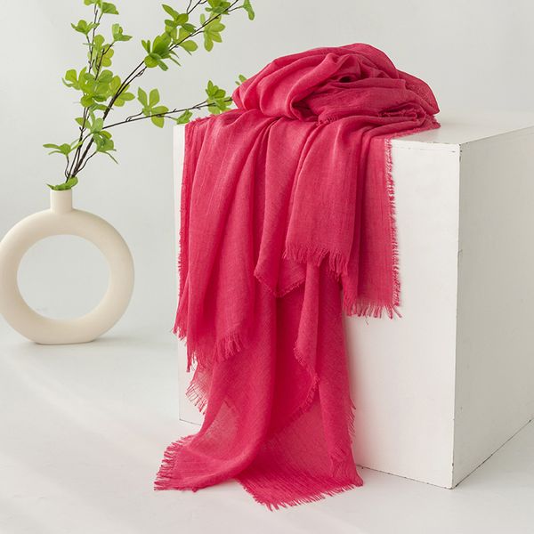 1-606 Scarf autumn and winter warm women's versatile temperament neck scarf double-sided student
1-606 Scarf autumn and winter warm women's versatile temperament neck scarf double-sided student