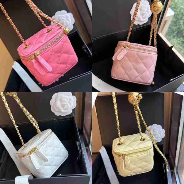 Designer Tote Handbags Fashion Shoulder Women's High-End Commuter Micro Cosmetics Nano Cosmetic Bags Wallets Classic Hundred, Color 4 
Designer Tote Handbags Fashion Shoulder Women's High-End Commuter Micro Cosmetics Nano Cosmetic Bags Wallets Classic Hundred, Color 4