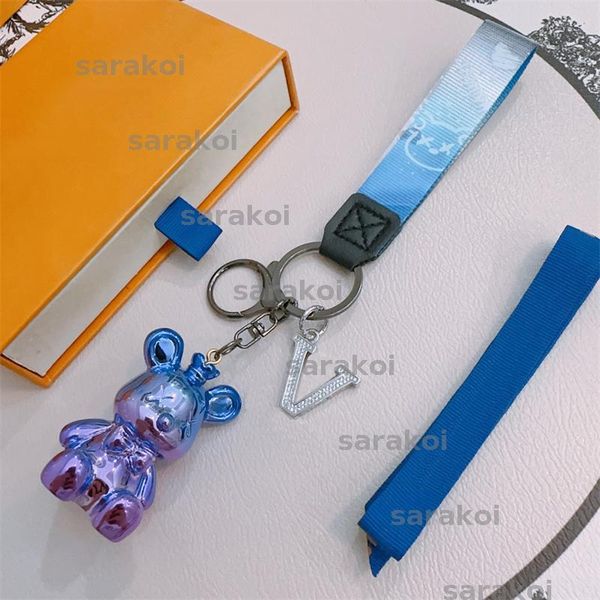 Luxury Designer Keychain Classic Small Bear Keychains Letter Fashion Pendant Gift Keyring Key Chain High Quality
Luxury Designer Keychain Classic Small Bear Keychains Letter Fashion Pendant Gift Keyring Key Chain High Quality