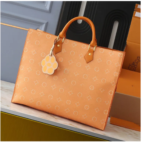 Travel Bag Women Luxurys Designers Bags Leather Totes Handbag Croissant Wallets Bag Purse Messenger Bag Pouch 41cm, T2
Travel Bag Women Luxurys Designers Bags Leather Totes Handbag Croissant Wallets Bag Purse Messenger Bag Pouch 41cm, T2