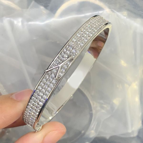 Luxury Designer Bracelets Bangle Letter Charm Women Bangles Jewelry Brass Copper Crystal Wristband Cuff Party
Luxury Designer Bracelets Bangle Letter Charm Women Bangles Jewelry Brass Copper Crystal Wristband Cuff Party