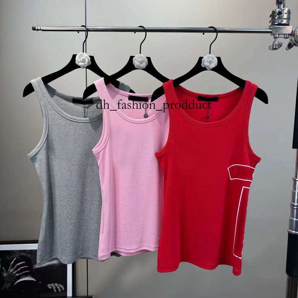 2025 Round Neck Sleeveless Color Blocked Sanskrit Letter Pattern chrome vest Women's Camisole Vest Designer Spicy Girl Style Tight Tank Top Designer Vest 964, Green
2025 Round Neck Sleeveless Color Blocked Sanskrit Letter Pattern chrome vest Women's Camisole Vest Designer Spicy Girl Style Tight Tank Top Designer Vest 964, Green
