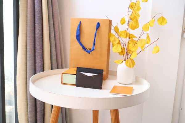 le Neo Luxury Genuine Leather fashion womens purse Wallet Classic Designer Bag Vintage Card Holder Women Purse, Grey
le Neo Luxury Genuine Leather fashion womens purse Wallet Classic Designer Bag Vintage Card Holder Women Purse, Grey