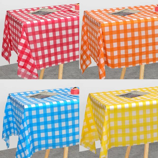 Plaid Party Tablecl…