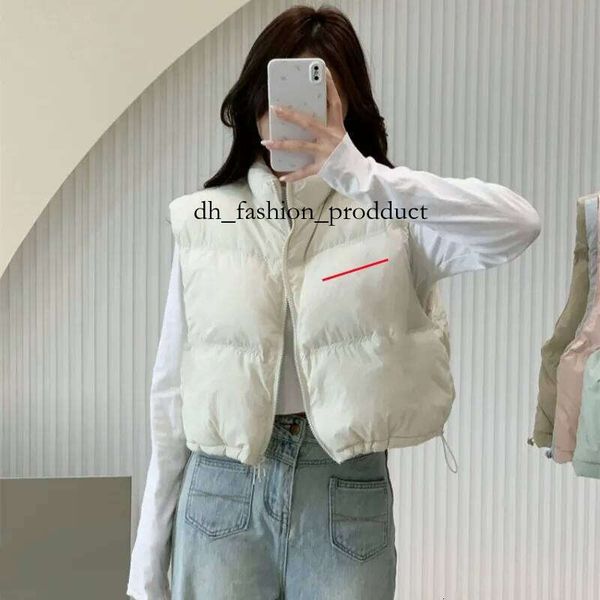 Womens Vests Designer Puffy Jacket hoodies womens Jacket Tanks parka top fashion Sleeveless Woman Jackets Designers Coat Outwears Windbreaker Hooded Vest cb8, Da7
Womens Vests Designer Puffy Jacket hoodies womens Jacket Tanks parka top fashion Sleeveless Woman Jackets Designers Coat Outwears Windbreaker Hooded Vest cb8, Da7