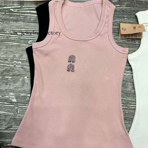 Muis Tank Top Tshirt Designer Embroidery Beadingtops Women Tops Croptop Vest Summer Slim Sleeveless Breathable Knitted Pure Cotton Pullover Womens Sport Top c82, Orange
Muis Tank Top Tshirt Designer Embroidery Beadingtops Women Tops Croptop Vest Summer Slim Sleeveless Breathable Knitted Pure Cotton Pullover Womens Sport Top c82, Orange