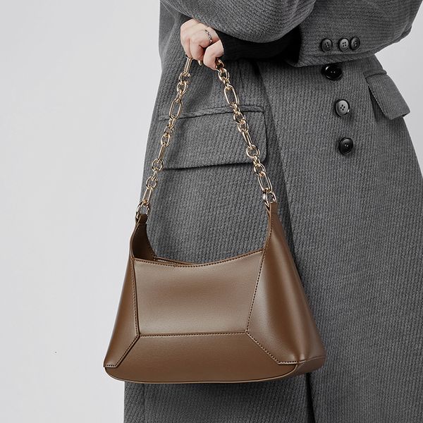 Spring Summer New Fashion Underarm Baguette Versatile Genuine Leather Niche Simple Crossbody Commuter Shoulder Bag For Women, Multi-color
Spring Summer New Fashion Underarm Baguette Versatile Genuine Leather Niche Simple Crossbody Commuter Shoulder Bag For Women, Multi-color