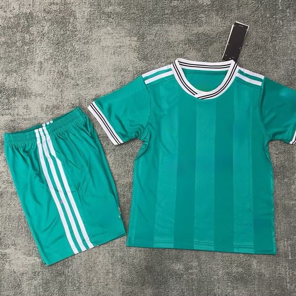 25 26 LFC Wirtz SALAH jersey Ekitike MAC ALLISTER Kerkez GAKPO DARWIN SZOBOSZLAI Jeremie Frimpong Long sleeves soccer jerseys Mens Kids Kit sock Full sets 111, A2
25 26 LFC Wirtz SALAH jersey Ekitike MAC ALLISTER Kerkez GAKPO DARWIN SZOBOSZLAI Jeremie Frimpong Long sleeves soccer jerseys Mens Kids Kit sock Full sets 111, A2