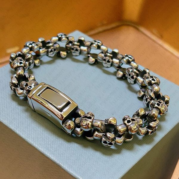 Designer Bracelet Bracelet Bangle Luxury Jewelry Sterling Silver Skull Bracelet Chunky Bracelet Punk Style Cuban Link Bracelet Gothic Heavy Duty Mens Womens Gift
Designer Bracelet Bracelet Bangle Luxury Jewelry Sterling Silver Skull Bracelet Chunky Bracelet Punk Style Cuban Link Bracelet Gothic Heavy Duty Mens Womens Gift