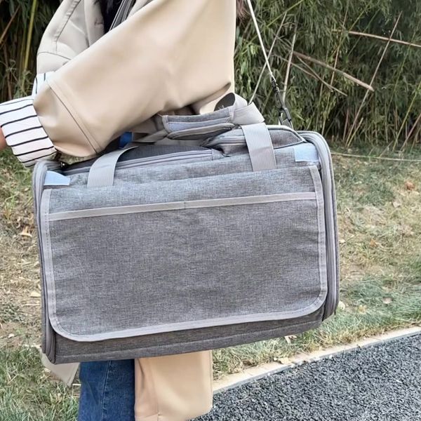 Beni Pet Large Capacity Portable Breathable Animal Carrying Bag - Ideal For Cats and Dogs, Grey
Beni Pet Large Capacity Portable Breathable Animal Carrying Bag - Ideal For Cats and Dogs, Grey