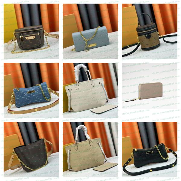 Designer Bag Luxury Bag Fashionable Women's Leather Shoulder Handbag Large Capacity Shopping Bag Elegant, Bag 25
Designer Bag Luxury Bag Fashionable Women's Leather Shoulder Handbag Large Capacity Shopping Bag Elegant, Bag 25