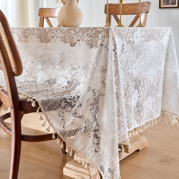 Pastoral Lace Table…