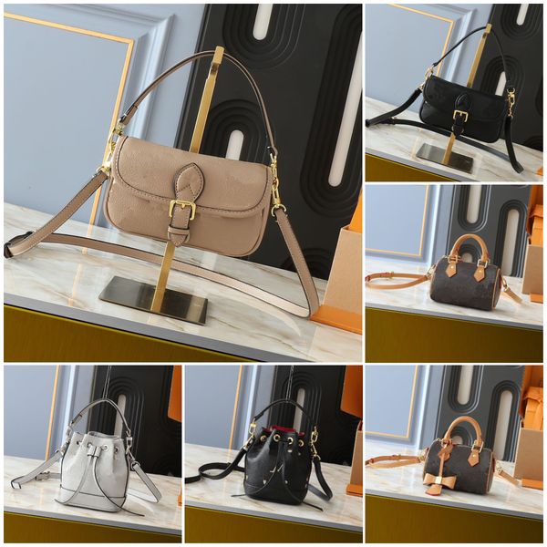 Ladies' Bucket Soft Bag Luxury Designer Bag Classic Printed Shoulder Bag Crossbody Bag Retro Style, Color 16
Ladies' Bucket Soft Bag Luxury Designer Bag Classic Printed Shoulder Bag Crossbody Bag Retro Style, Color 16