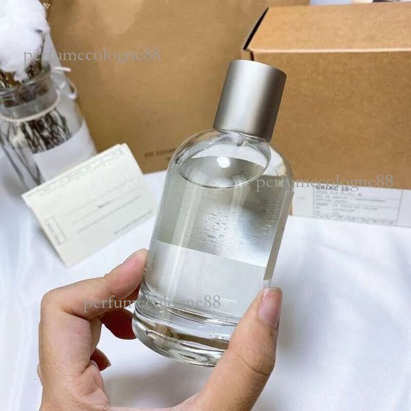 Neutral Perfume Eau de parfum Fragrance Long Lasting Smell EDP Man Women Fragrances 100ml 3.4oz Unisex Cologne Spray Body Mist High Quality Fast Delivery 
Neutral Perfume Eau de parfum Fragrance Long Lasting Smell EDP Man Women Fragrances 100ml 3.4oz Unisex Cologne Spray Body Mist High Quality Fast Delivery
